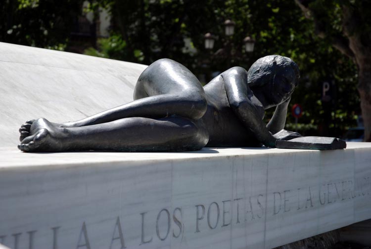 seville-fontaine-aux-poetes